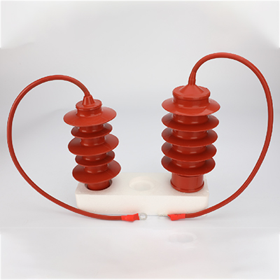 ��ѹ����������α��׵ģ�